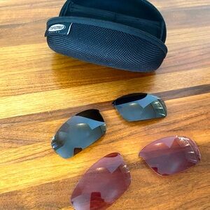 Tifosi Optics Replacement Lens Black and Red Lens Set and Sunglasses Case